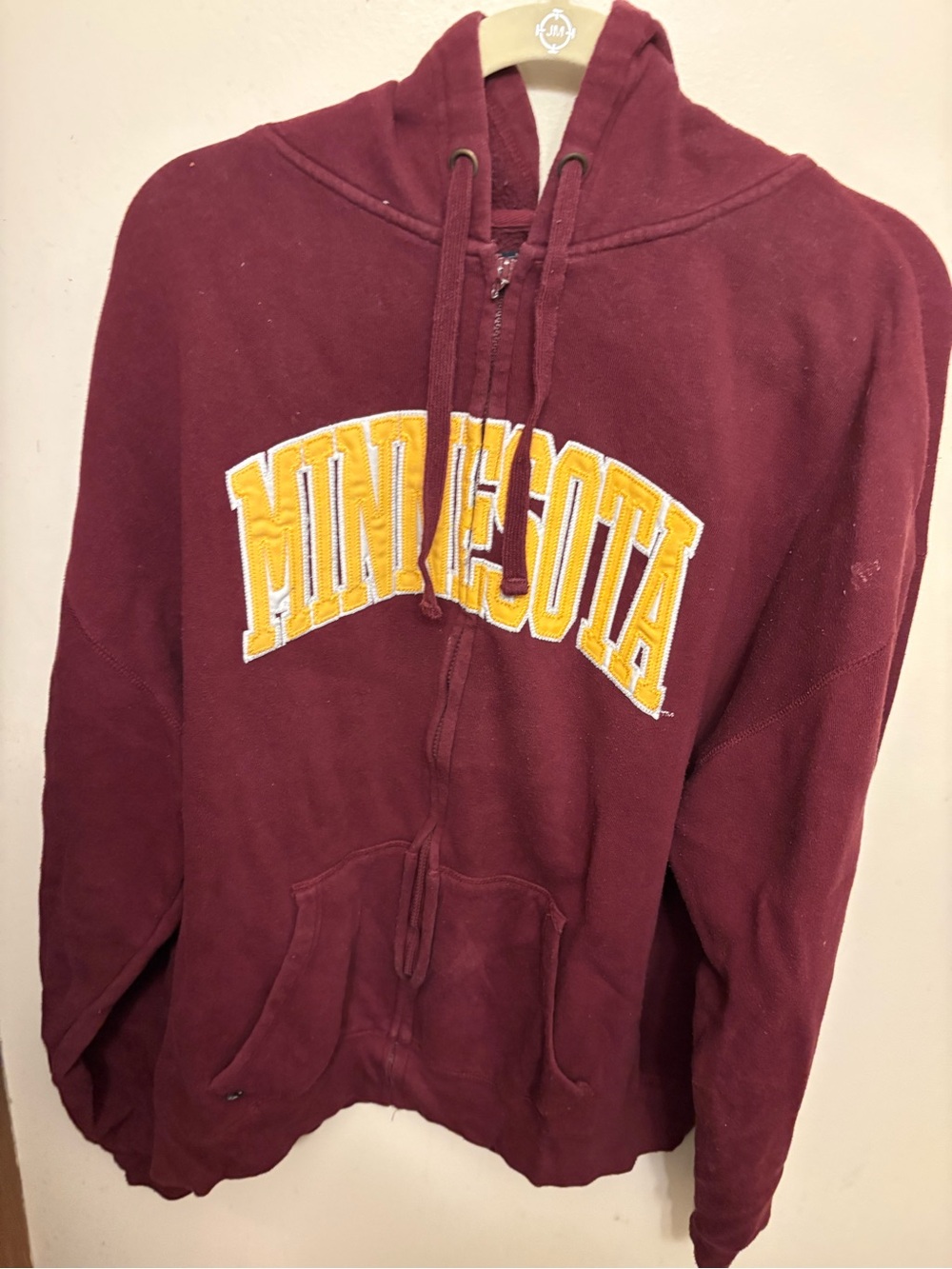 Full zip Minnesota hoodie, sz XXL, zipper bent as in photo, minimal pilling